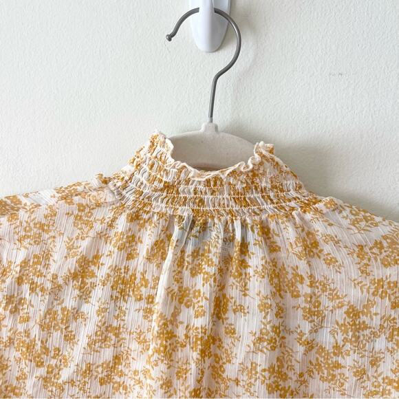 MinkPink High Neck Long Sleeves Floral Blouse Women’s size S Cream Sheer - Picture 5 of 7